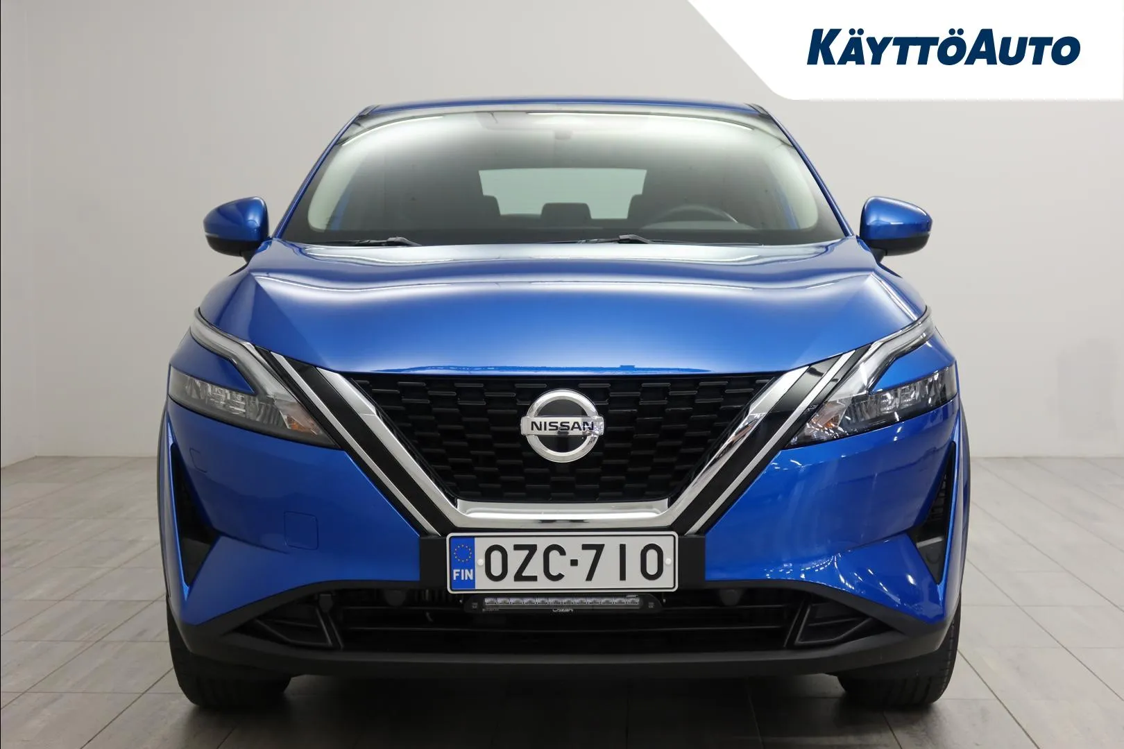 Nissan Qashqai OZC-710 carousel image