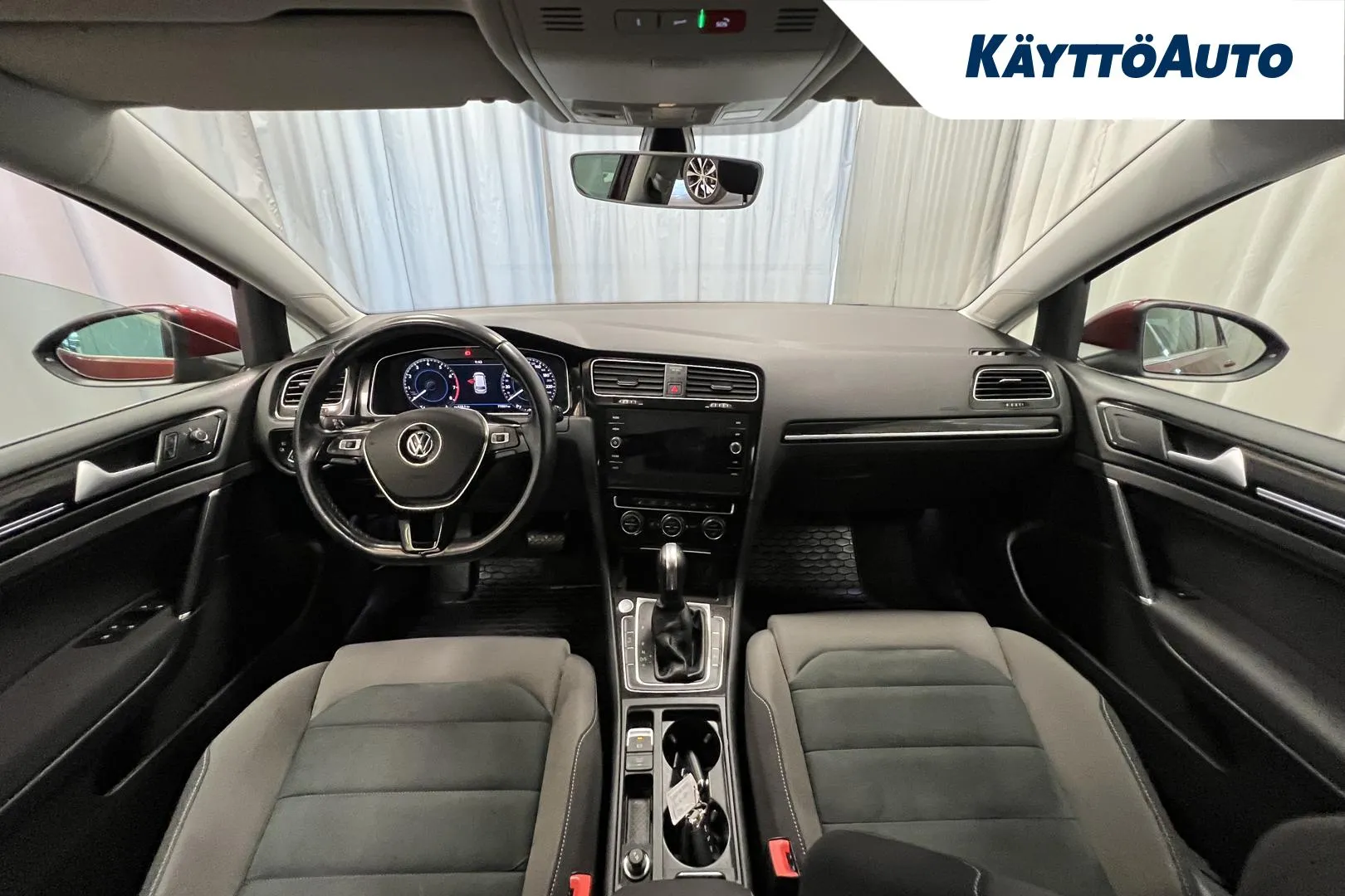 VOLKSWAGEN Golf NLR-924 carousel image