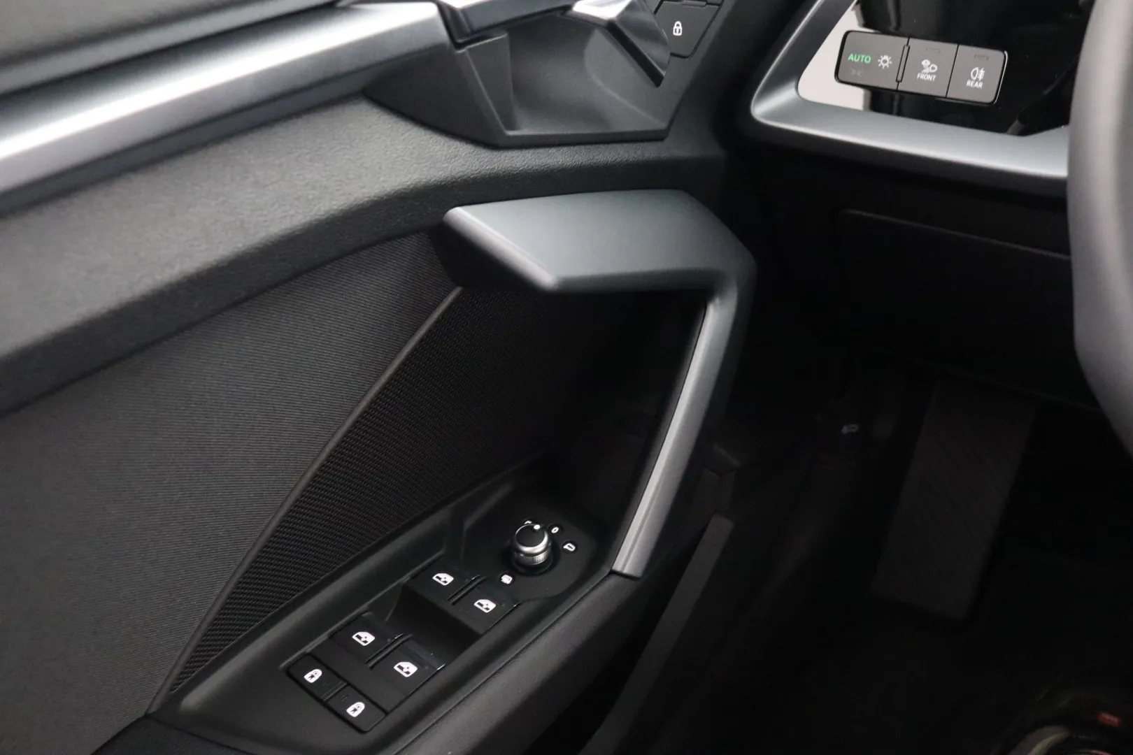 Audi A3 YZZ-305 carousel image