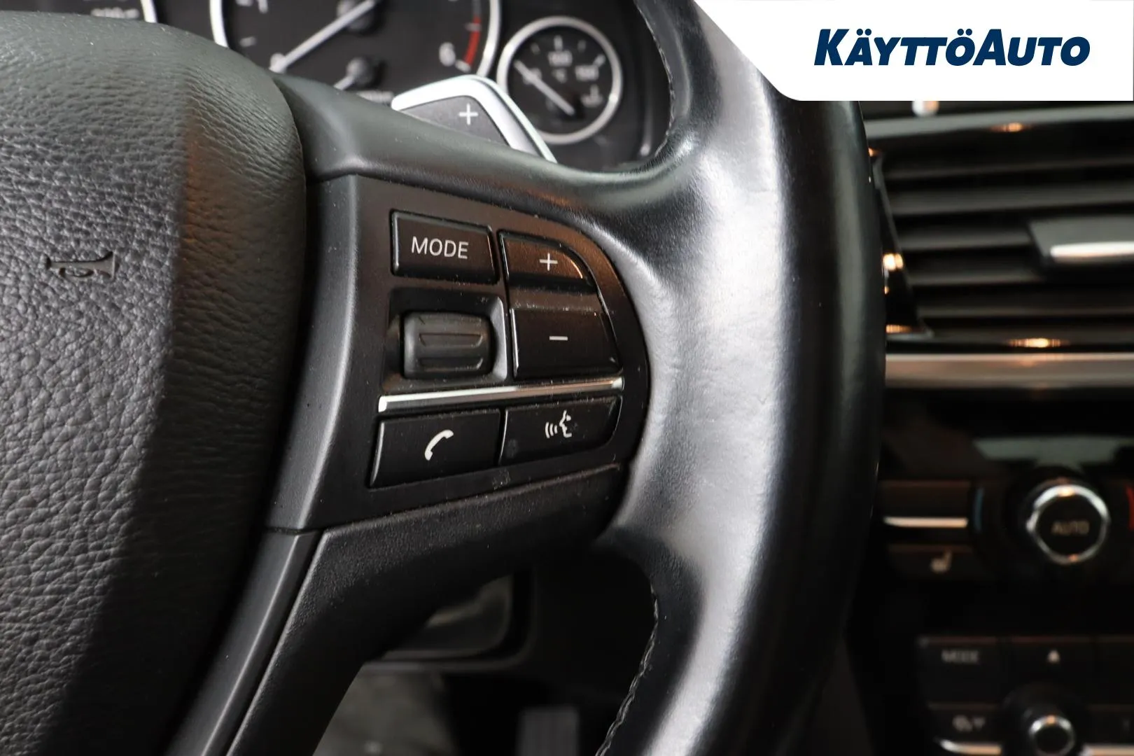 BMW X4 KTK-743 carousel image