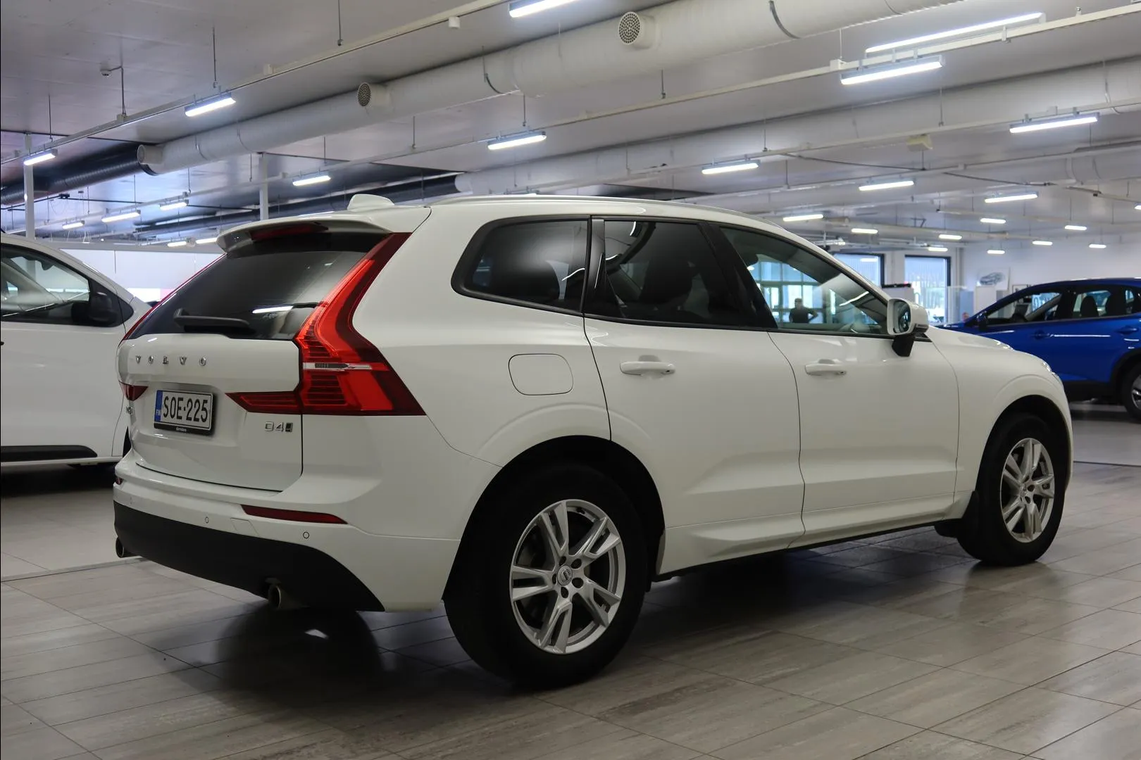 VOLVO XC60 SOE-225 carousel image