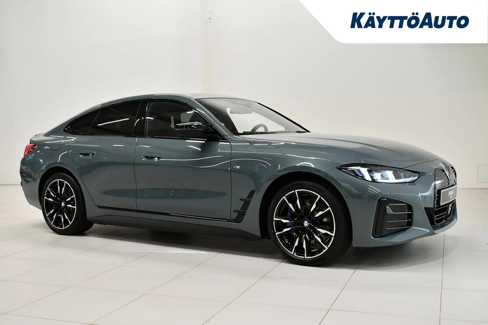 BMW i4 CSL-302 carousel image