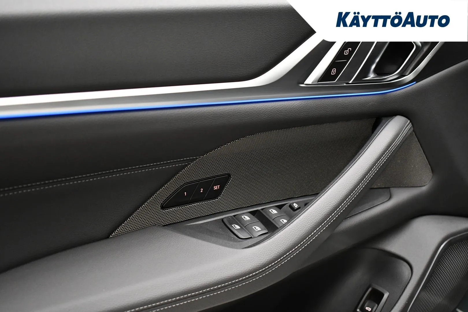BMW i4 CSL-302 carousel image