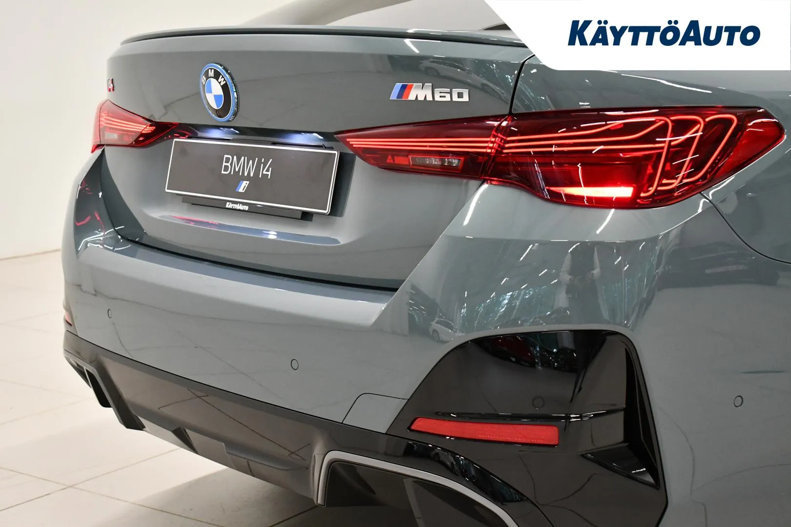 BMW i4 CSL-302 carousel image