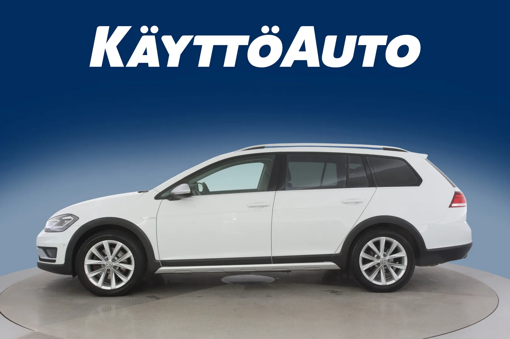 VOLKSWAGEN Golf YJL-247 carousel image