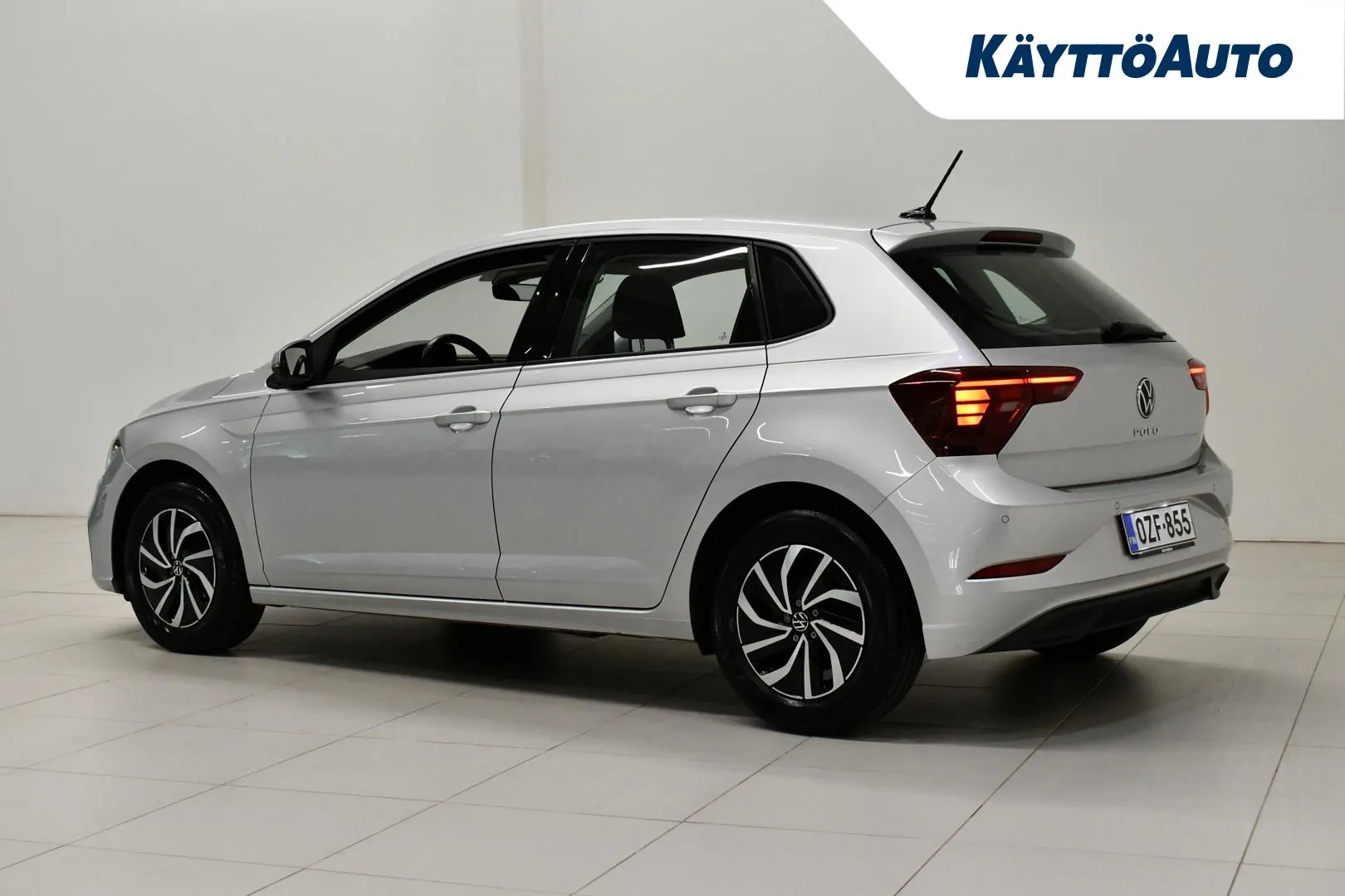 VOLKSWAGEN Polo OZF-855 carousel image