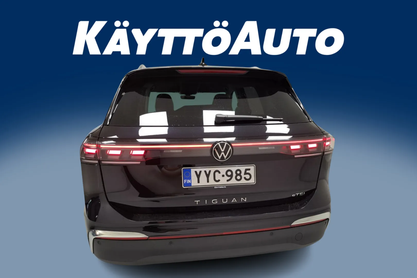 Volkswagen Tiguan YYC-985 carousel image