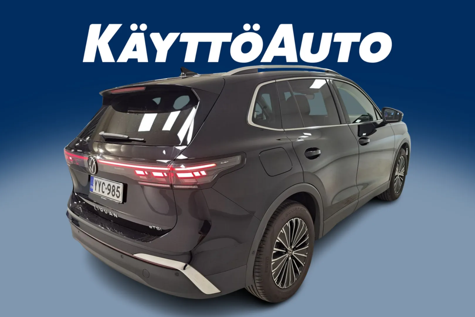 Volkswagen Tiguan YYC-985 carousel image