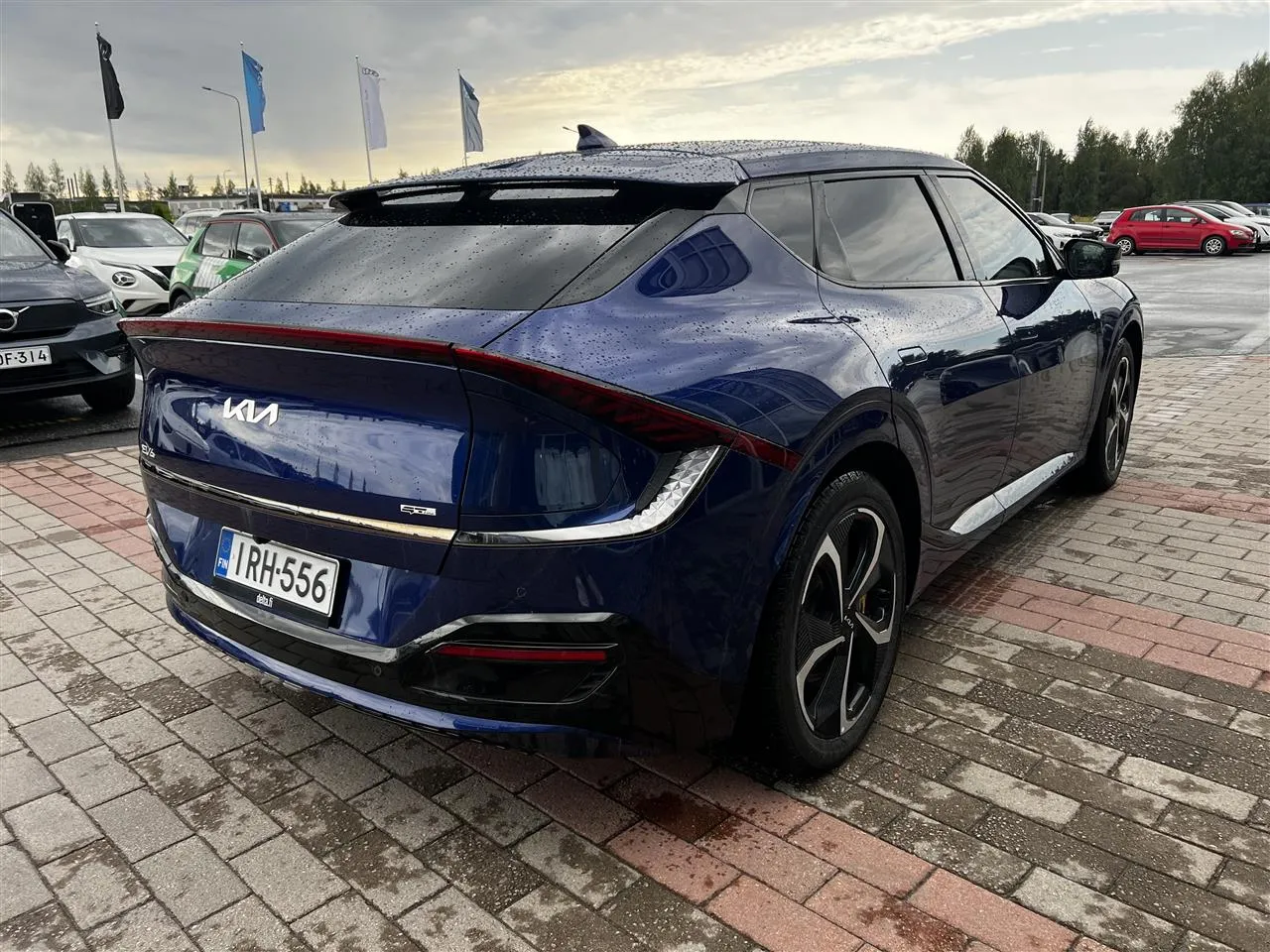 KIA EV6 IRH-556 carousel image