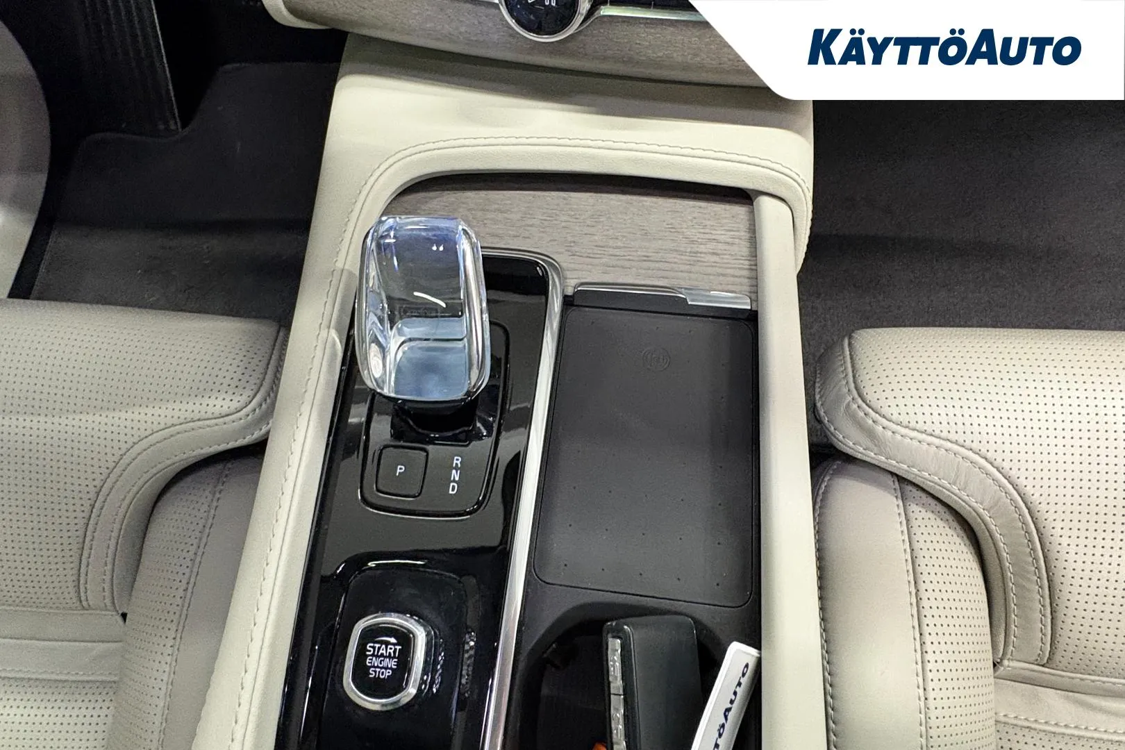 VOLVO XC90 NMS-932 carousel image