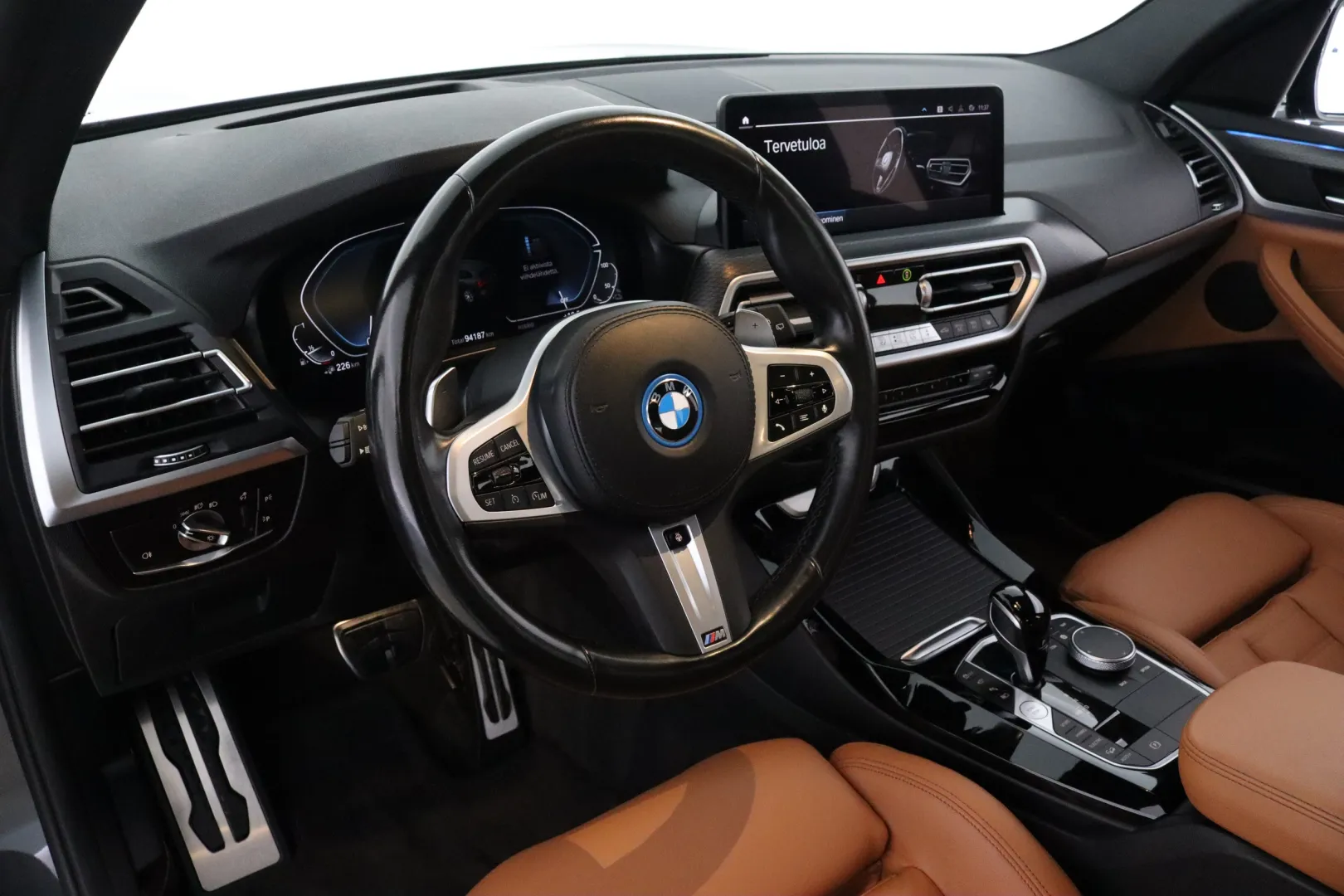 BMW X3 CRF-638 carousel image