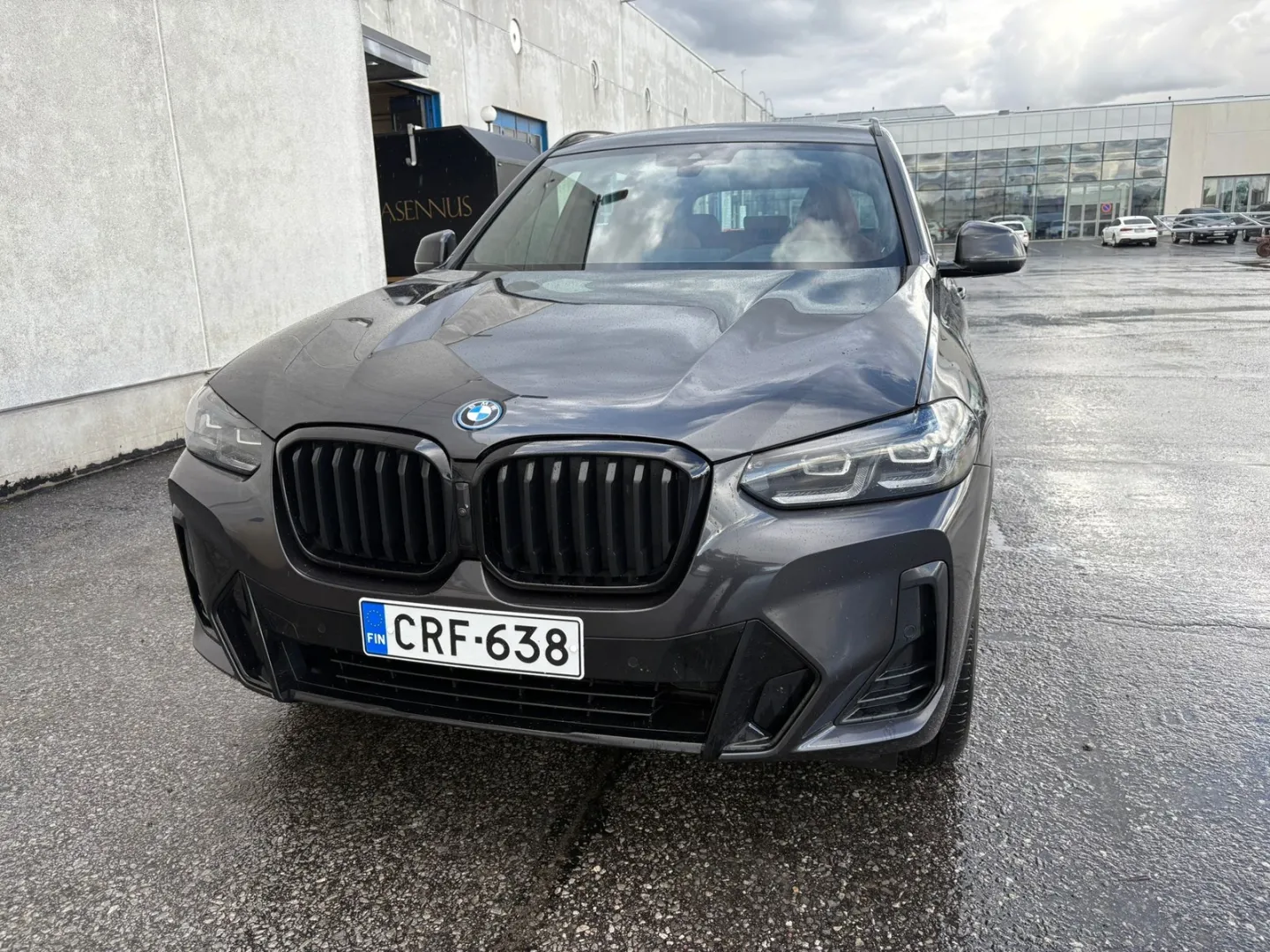 BMW X3 CRF-638 carousel image