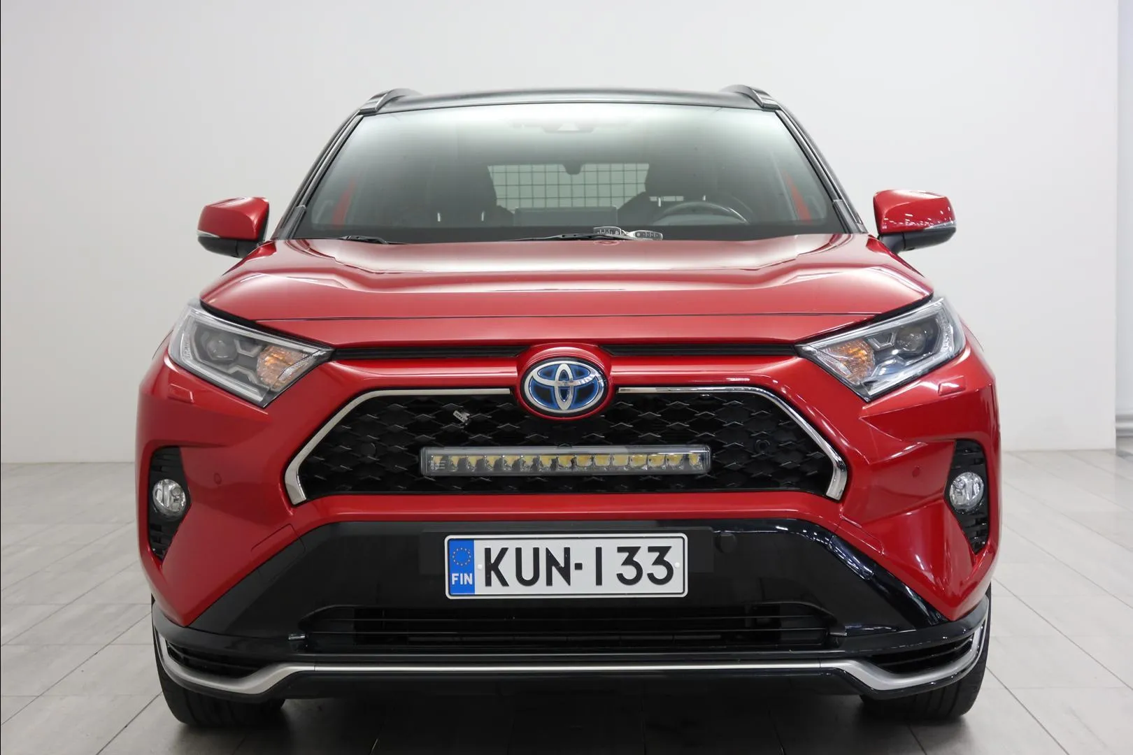 TOYOTA RAV4 Plug-in KUN-133 carousel image
