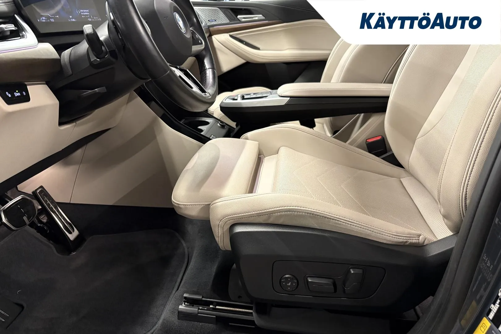 BMW 230 LRP-842 carousel image