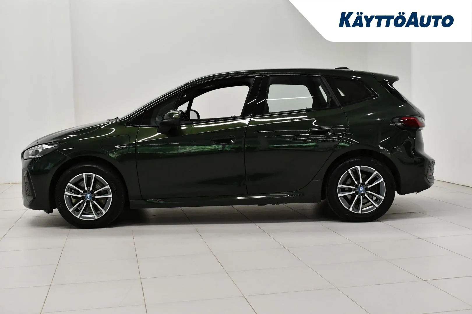 BMW 230 MOV-209 carousel image