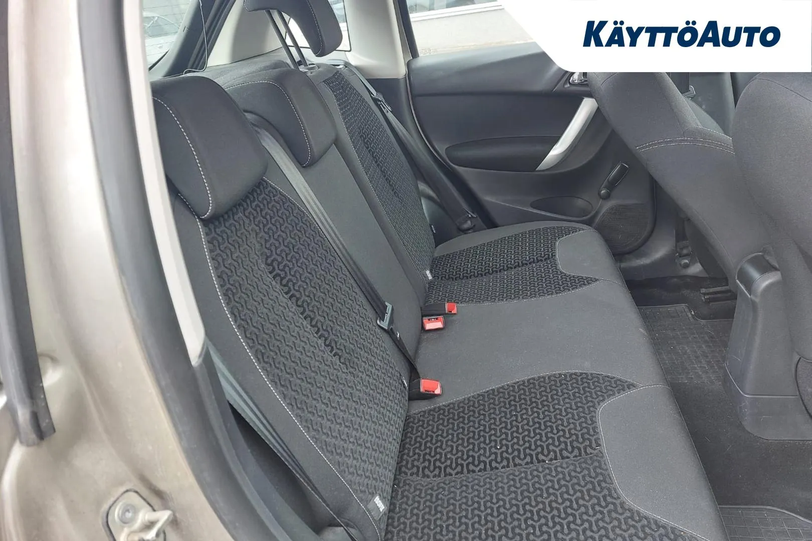 Citroen C3 YHO-351 carousel image