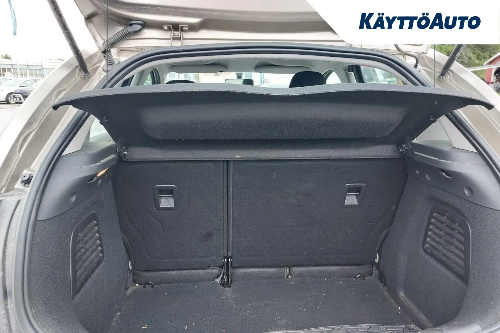 Citroen C3 YHO-351 carousel image