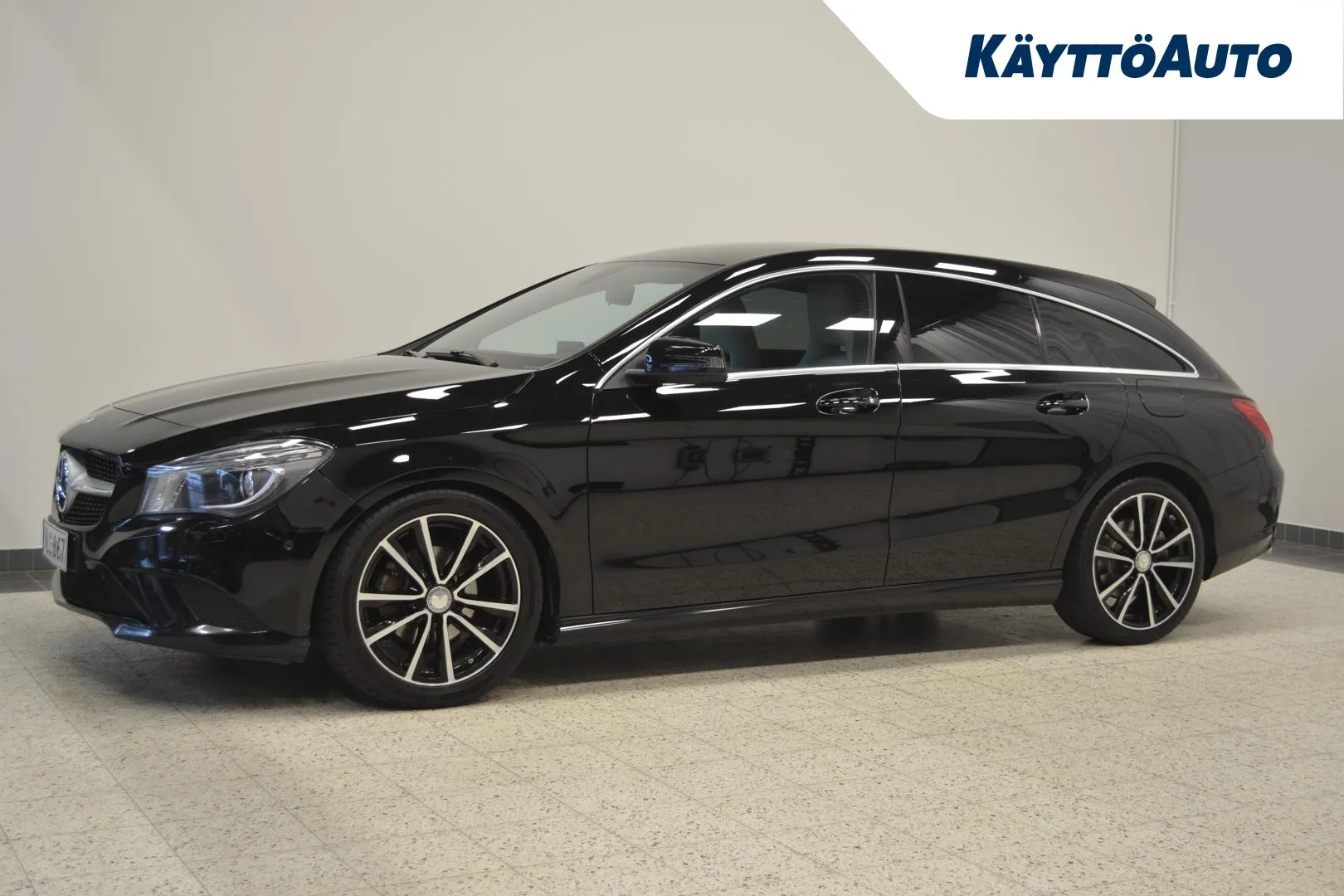 MERCEDES-BENZ CLA NLC-867 carousel image