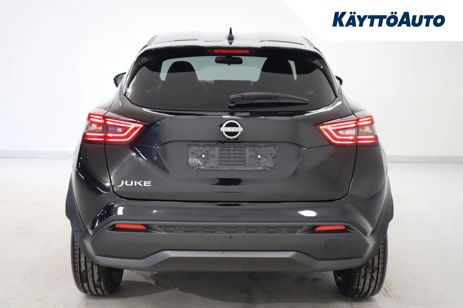 Nissan Juke GRJ-282 carousel image