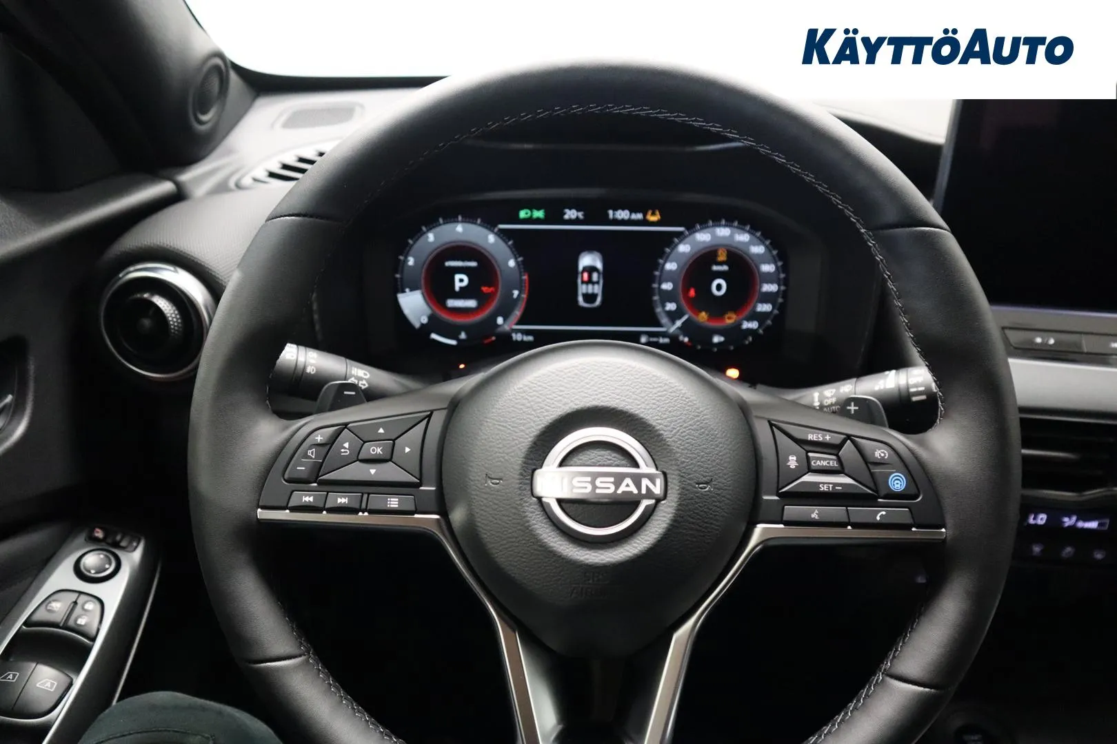 Nissan Juke GRJ-282 carousel image