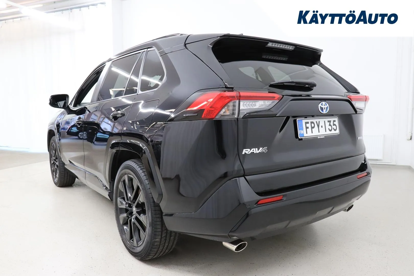 TOYOTA RAV4 FPY-135 carousel image