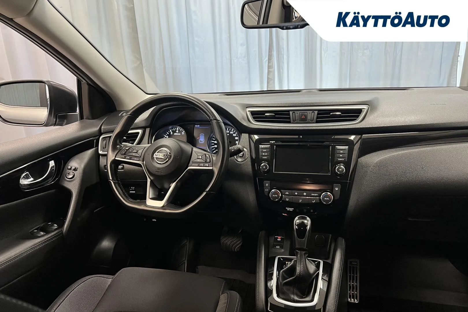 NISSAN Qashqai CNY-391 carousel image