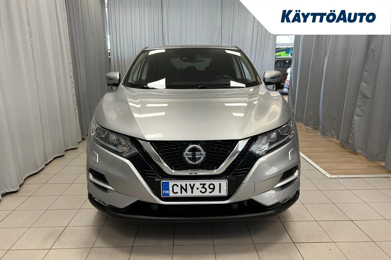 NISSAN Qashqai CNY-391 carousel image