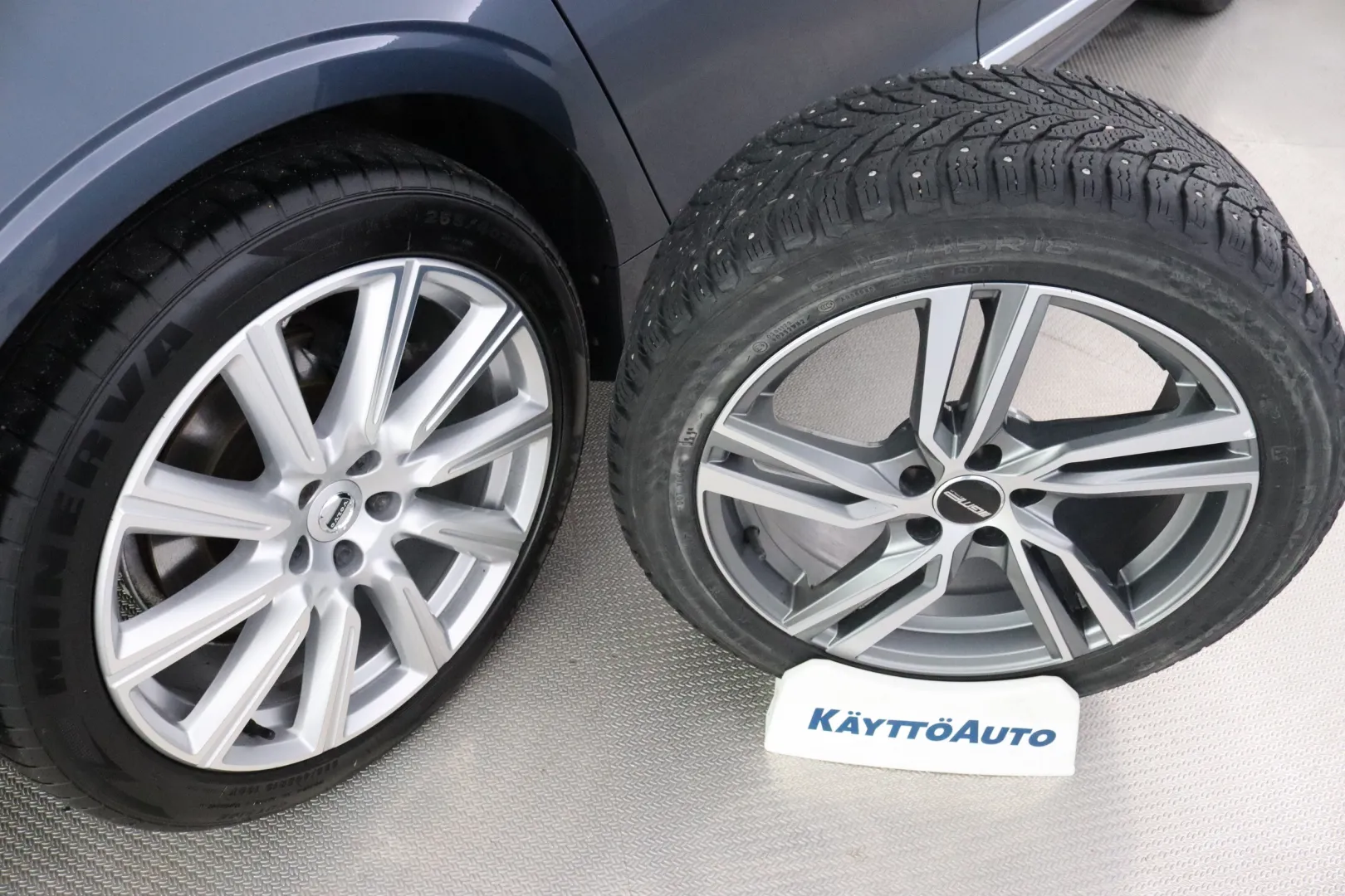 VOLVO V90 KOE-230 carousel image