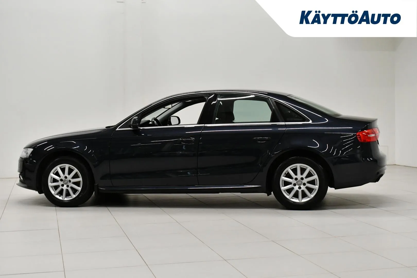 AUDI A4 FKZ-457 carousel image