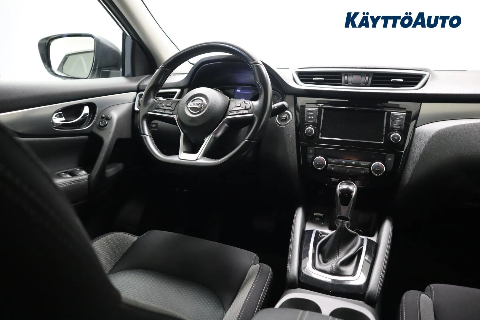NISSAN Qashqai GNZ-349 carousel image