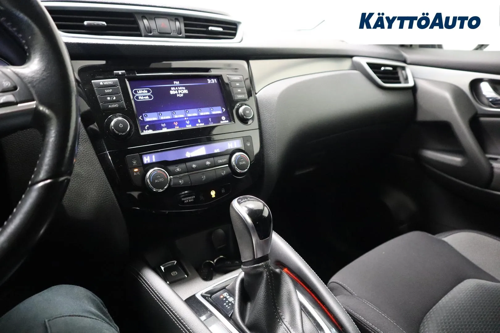 NISSAN Qashqai GNZ-349 carousel image