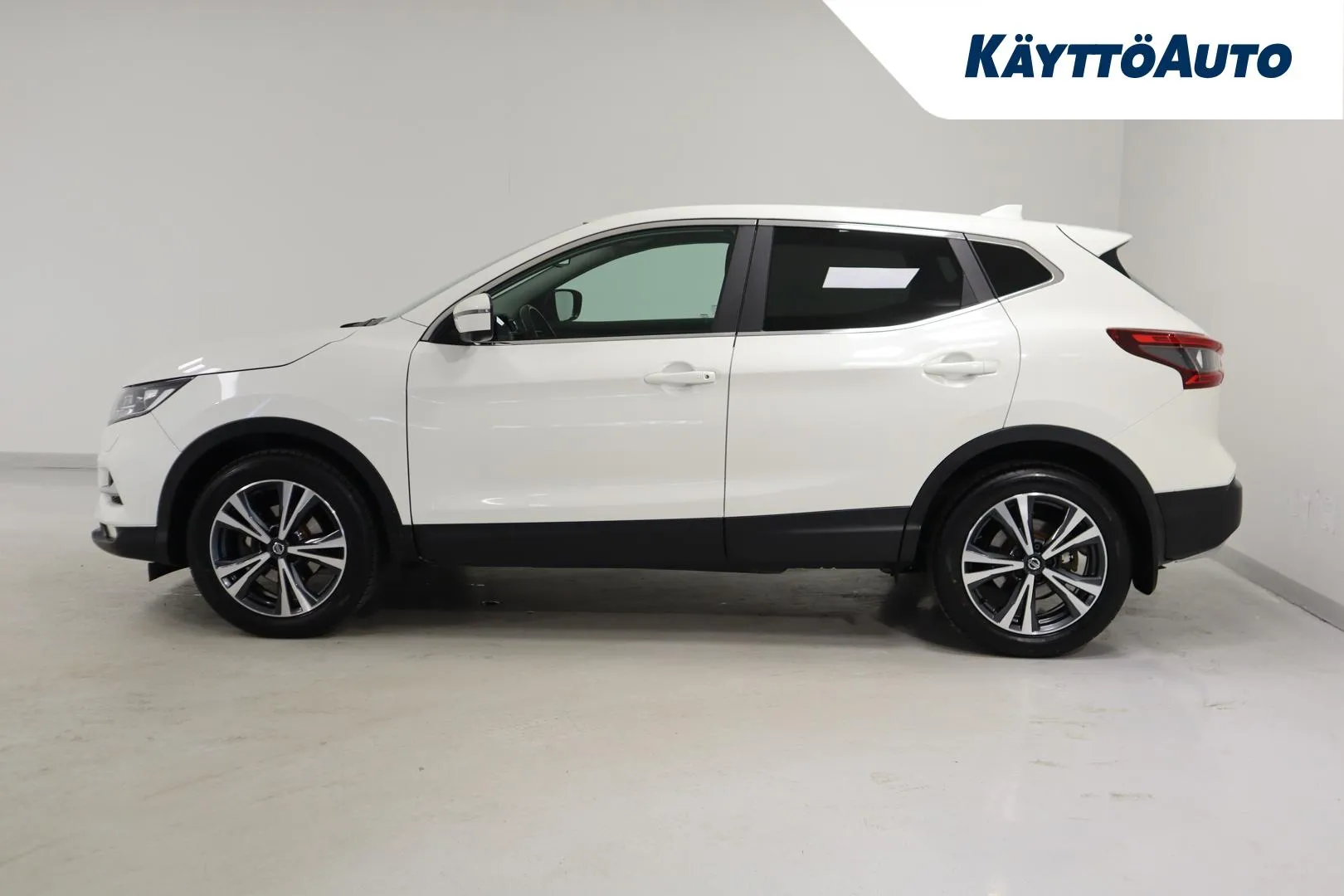 NISSAN Qashqai GNZ-349 carousel image