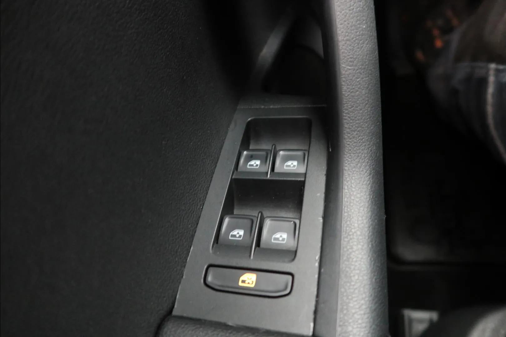 Skoda Octavia EPP-339 carousel image