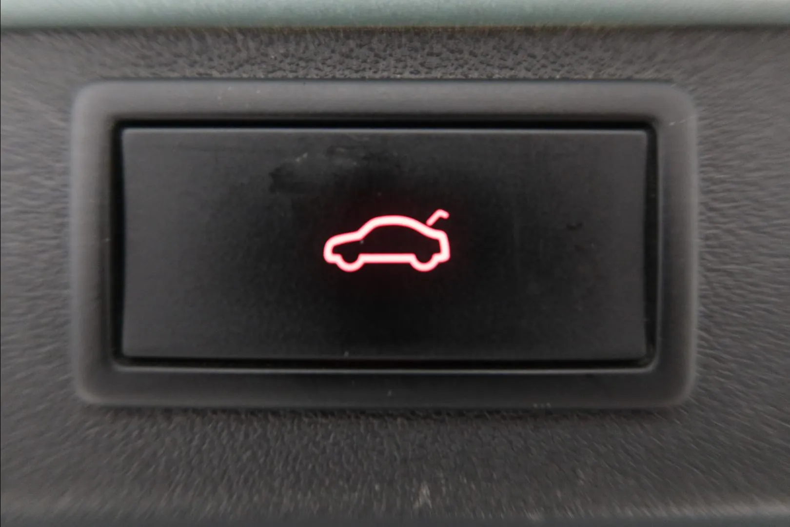 SKODA Enyaq RUV-391 carousel image