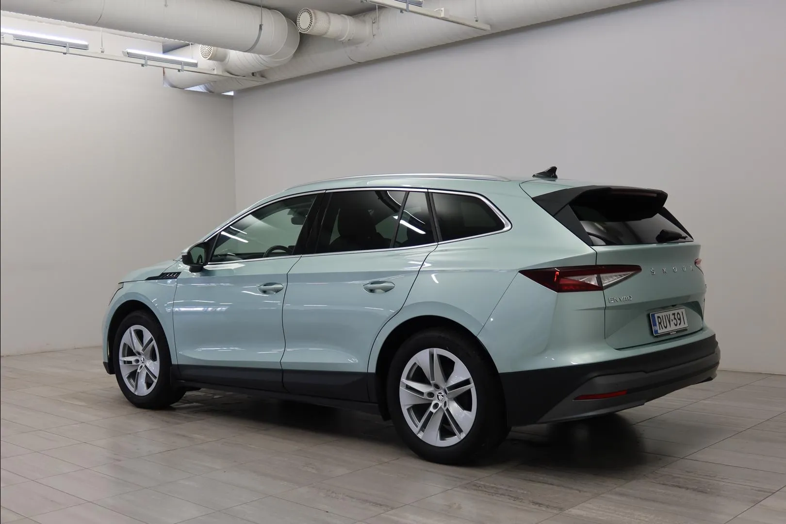 SKODA Enyaq RUV-391 carousel image