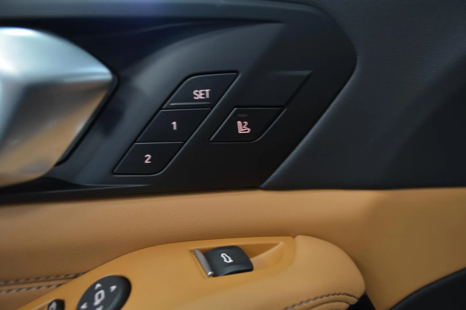 BMW X5 XUZ-771 carousel image