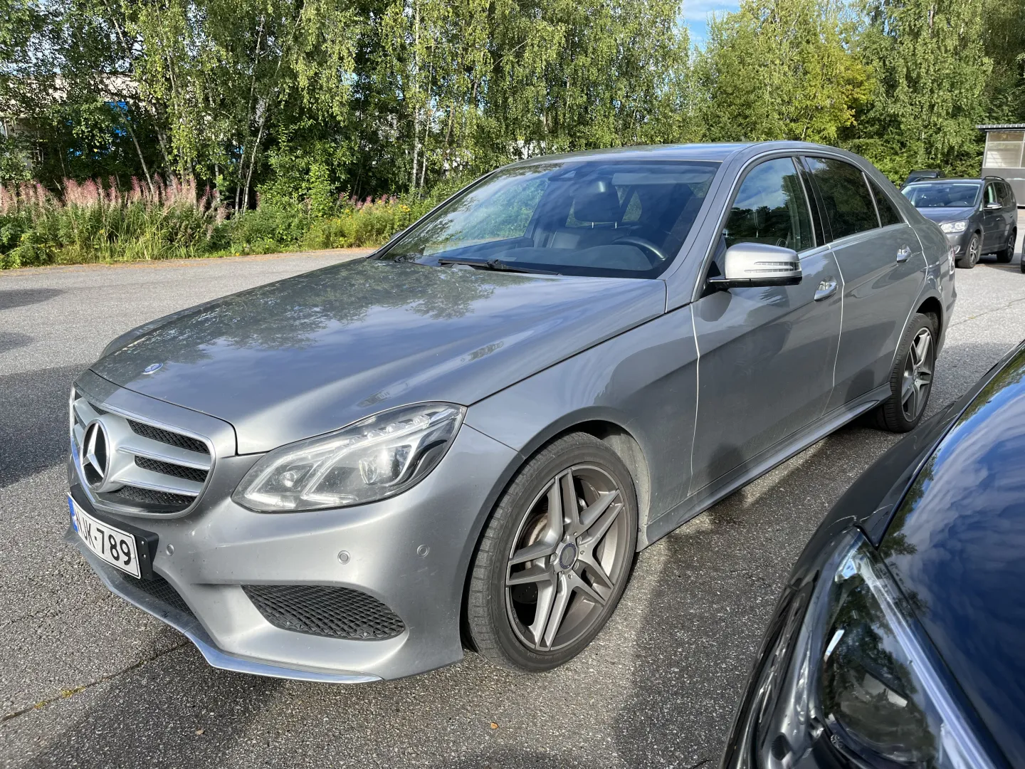 MERCEDES-BENZ E NJK-789 carousel image