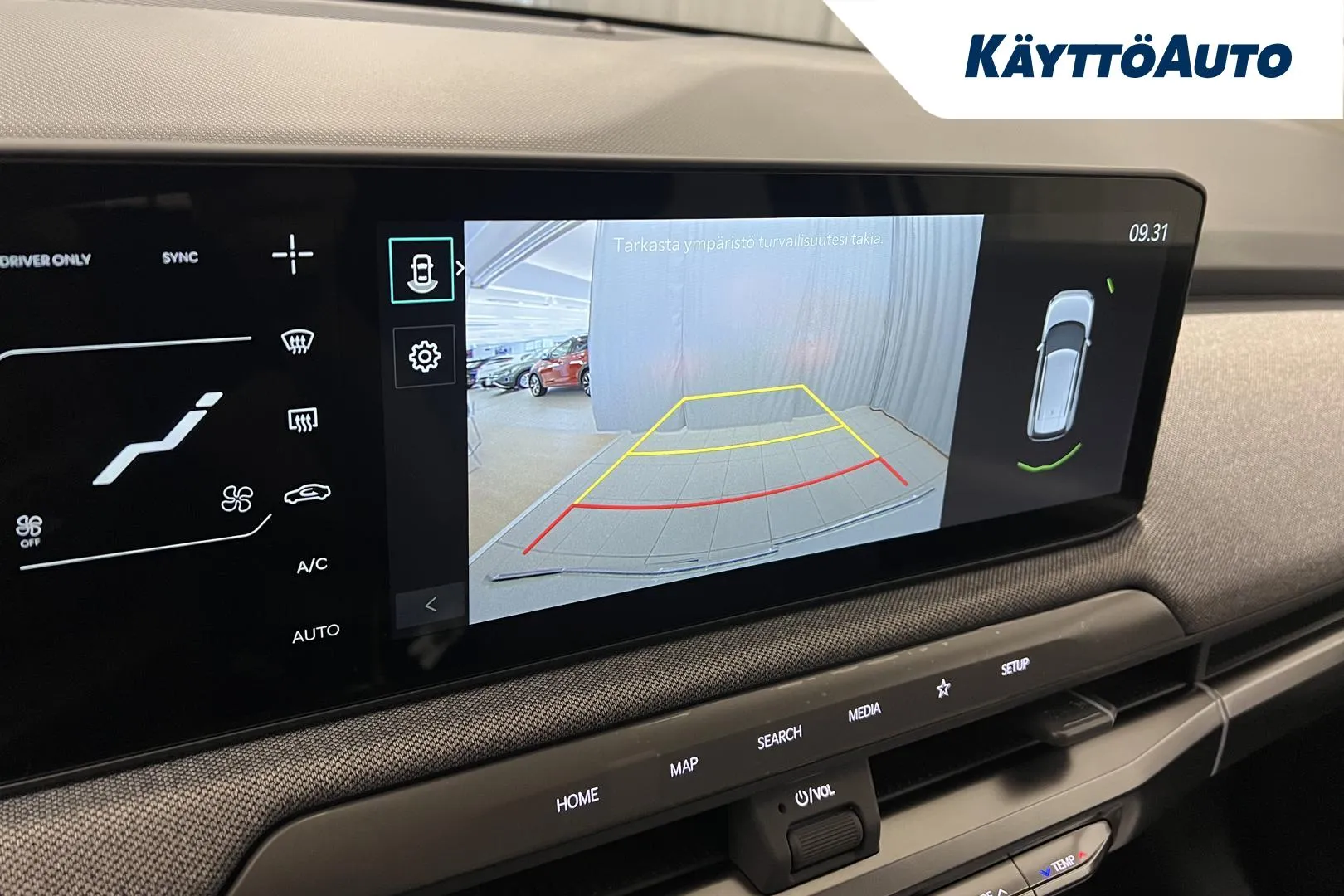 Kia EV3 GRH-470 carousel image