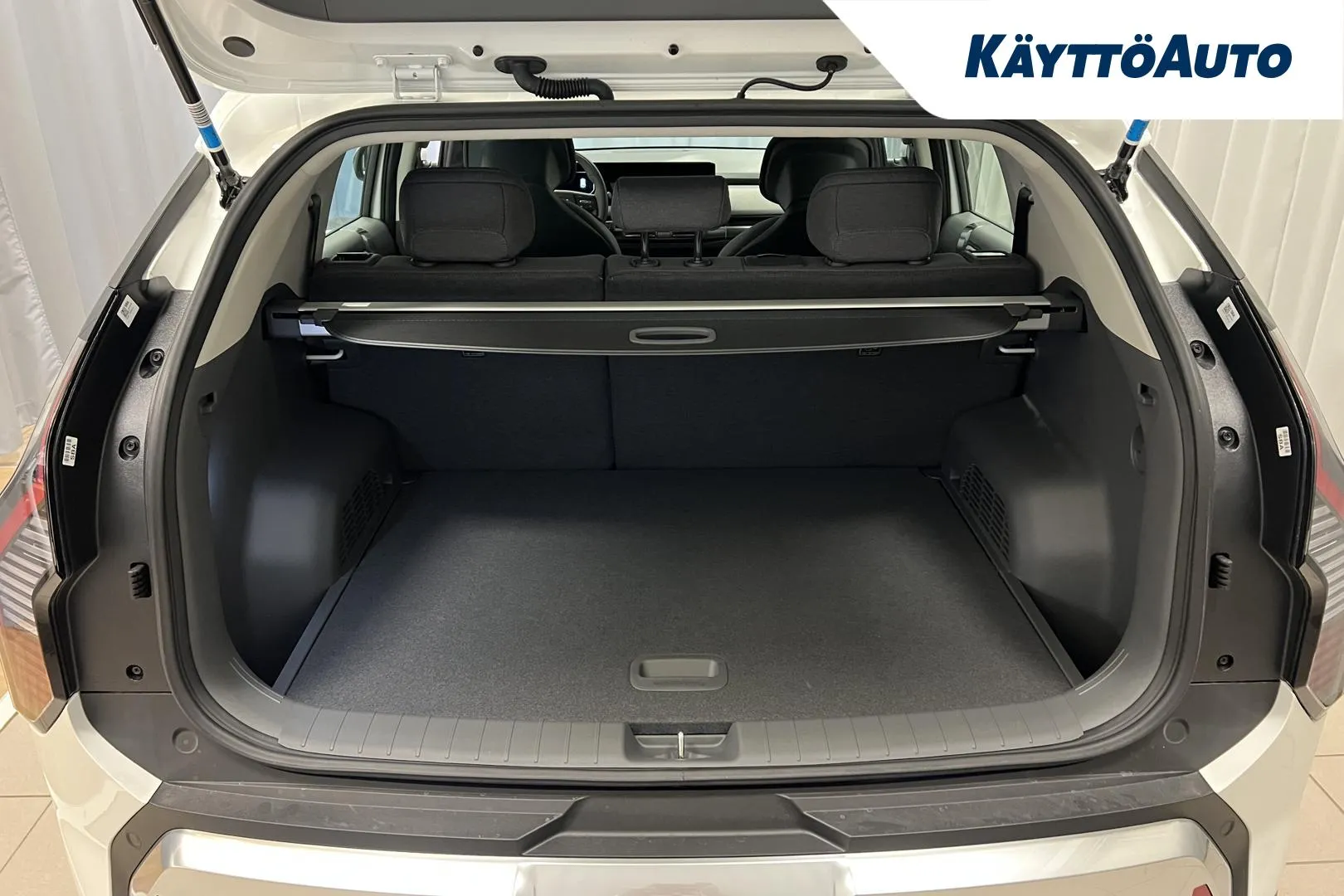 Kia EV3 GRH-470 carousel image