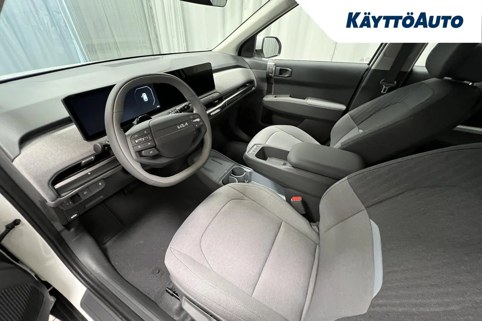 Kia EV3 GRH-470 carousel image