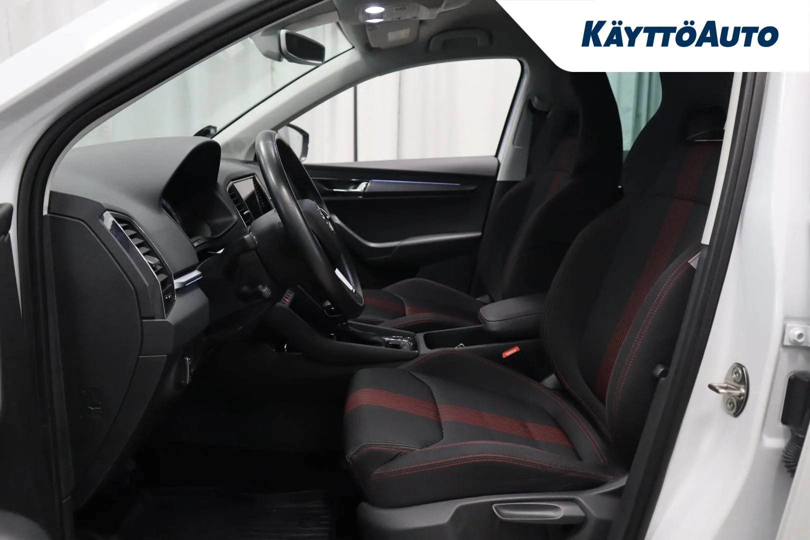 SKODA Karoq NLO-974 carousel image