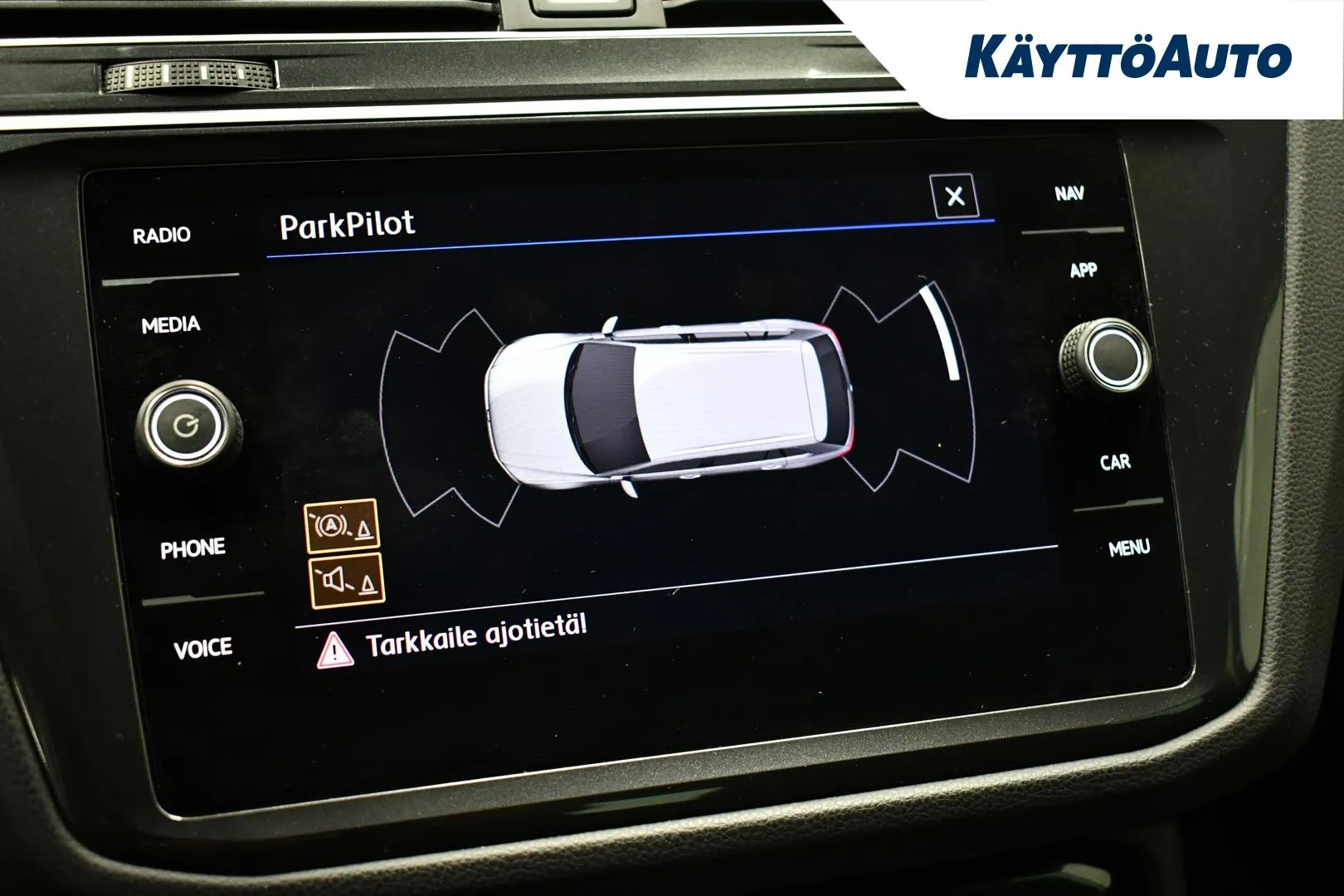 VOLKSWAGEN Tiguan JLN-315 carousel image