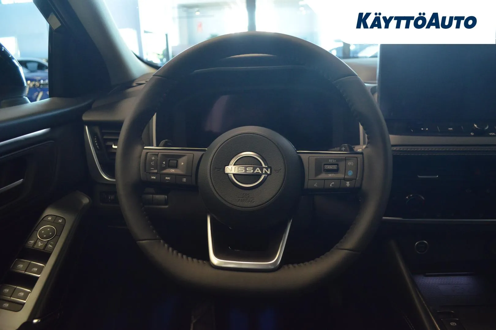 Nissan Qashqai XVZ-233 carousel image