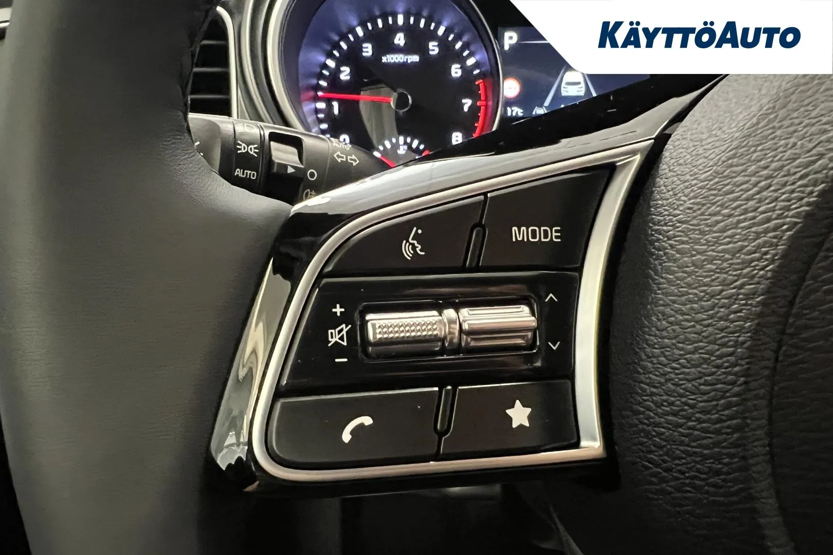 Kia Ceed LTC-106 carousel image
