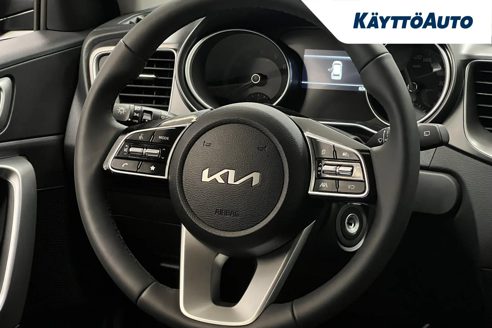 Kia Ceed LTC-106 carousel image