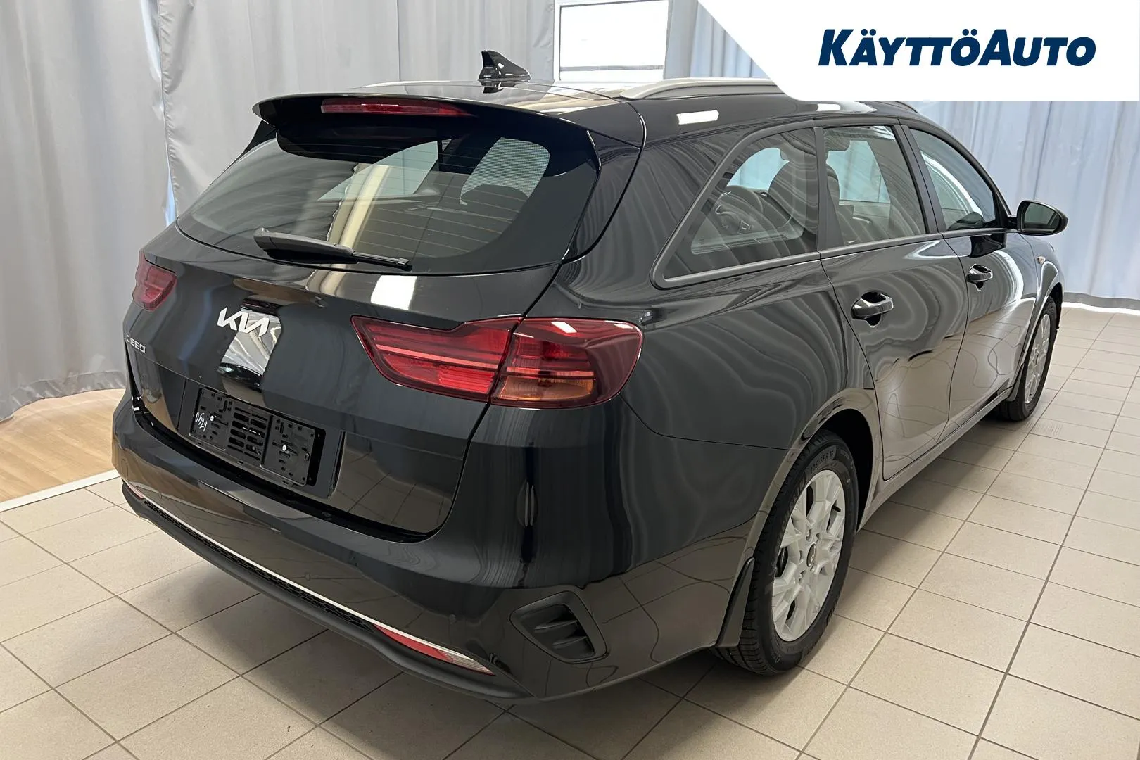 Kia Ceed LTC-106 carousel image