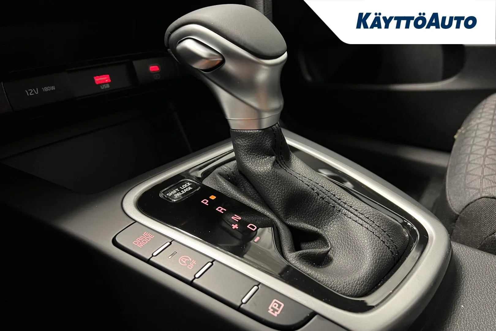 Kia Ceed LTC-106 carousel image