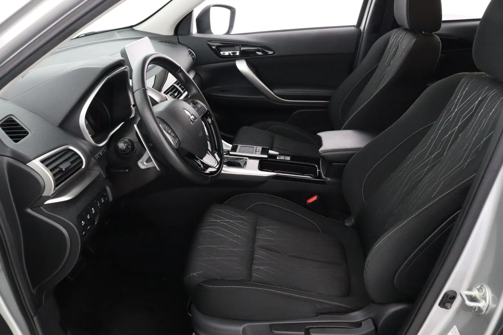 MITSUBISHI Eclipse Cross NLE-245 carousel image