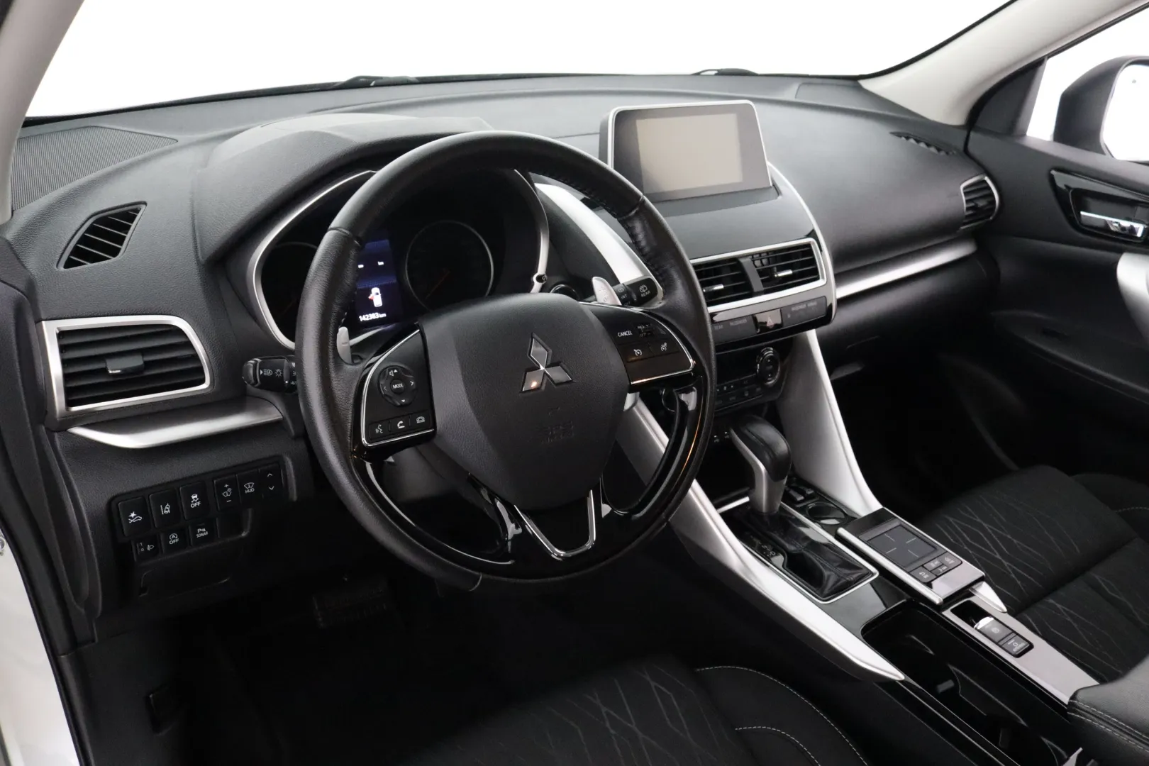 MITSUBISHI Eclipse Cross NLE-245 carousel image