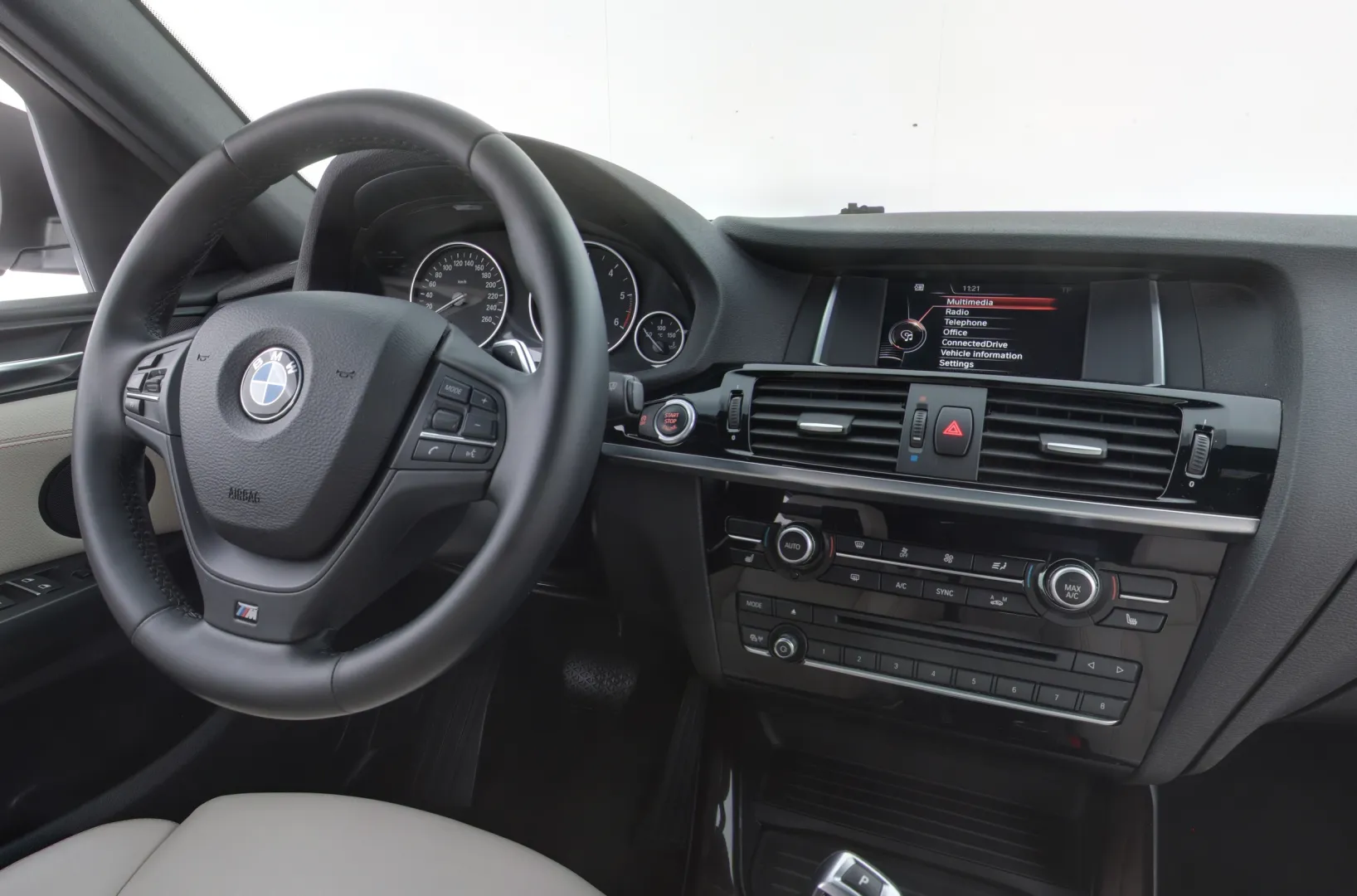 BMW X4 KNK-255 carousel image